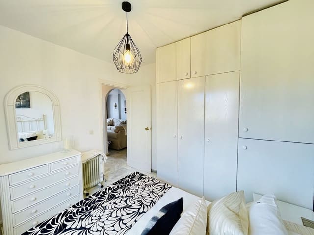 2 chambre Appartement à vendre à Riviera del Sol, Mijas avec piscine - 295 950 € (Ref: 9264175)