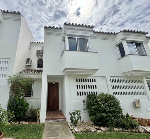 2 makuuhuone Omakotitalo myytävänä paikassa Miraflores, Mijas mukana uima-altaan 
autotalli - 429 000 € (Ref: 9264176)