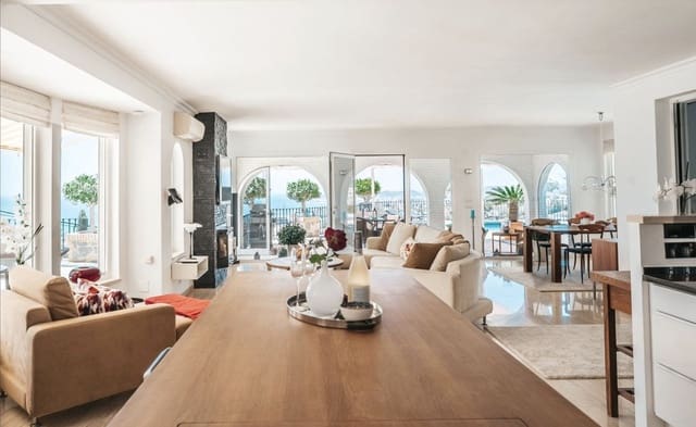 4 sypialnia Willa na sprzedaż w La Capellania, Benalmádena z basenem garażem - 2 695 000 € (Ref: 9269287)