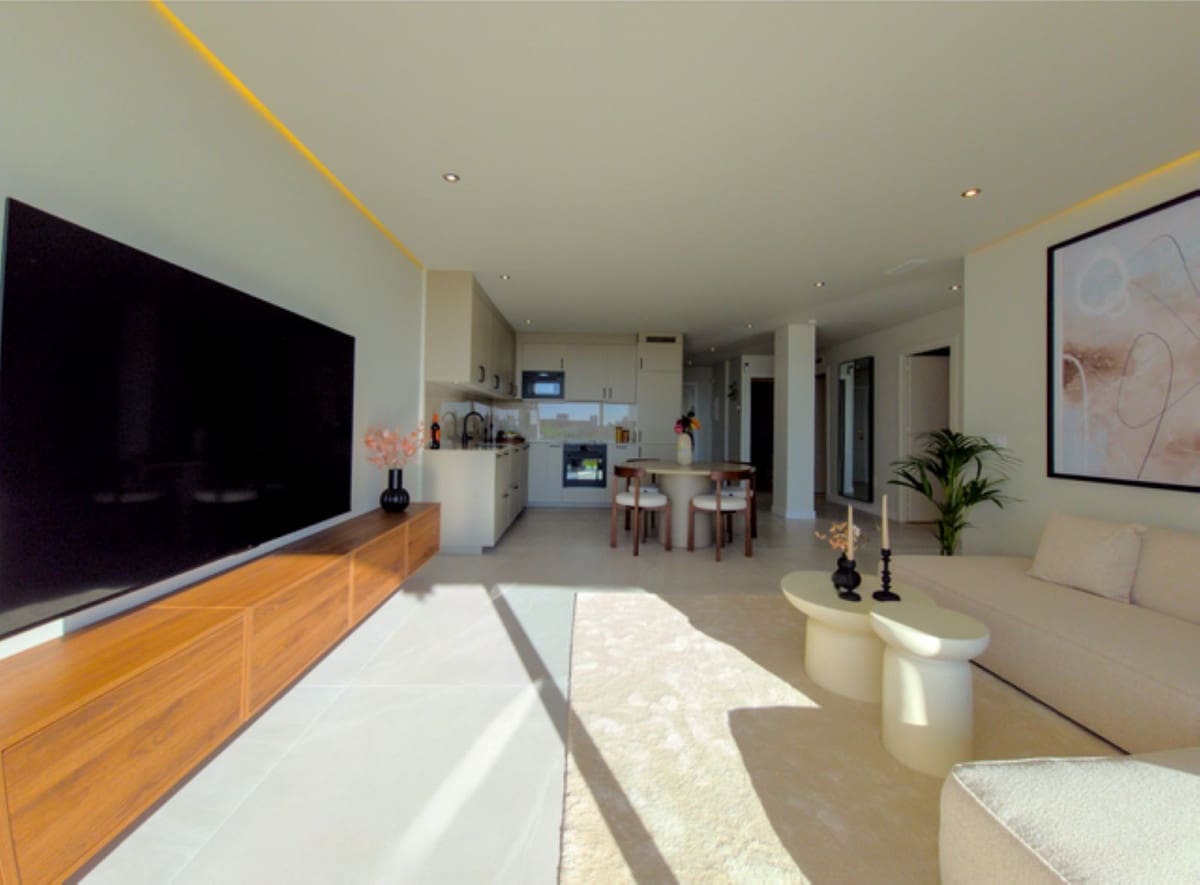 3 soveværelse Lejlighed til salg i Miraflores med swimmingpool garage - € 595.000 (Ref: 9276016)