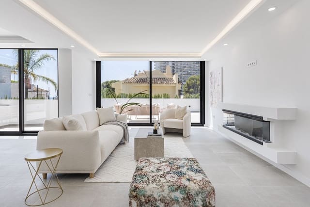 3 Zimmer Villa zu verkaufen in Marbella mit Pool Garage - 1.295.000 € (Ref: 9276017)