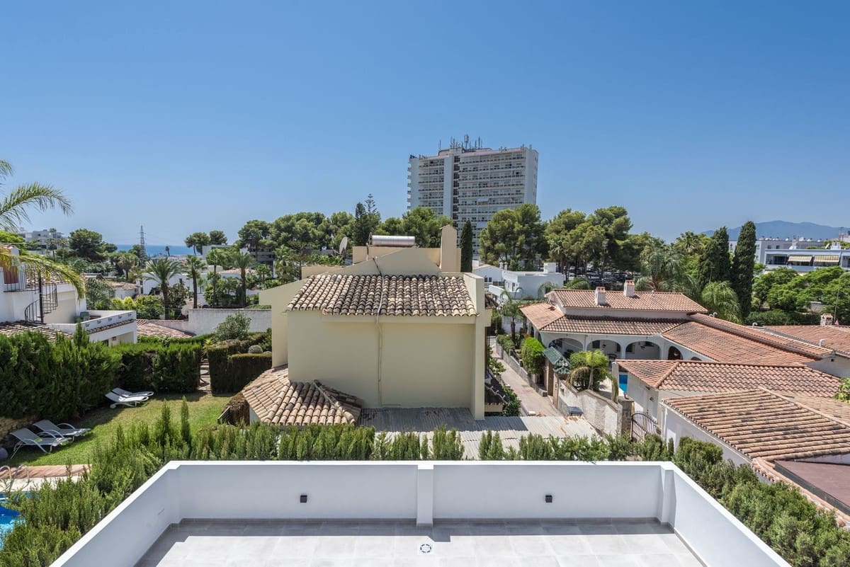 3 Zimmer Villa zu verkaufen in Marbella mit Pool Garage - 1.295.000 € (Ref: 9276017)