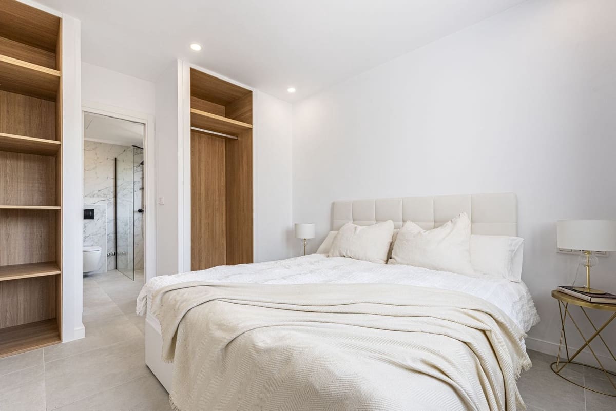 3 soverom Villa til salgs i Marbella med svømmebasseng garasje - € 1 195 000 (Ref: 9276017)