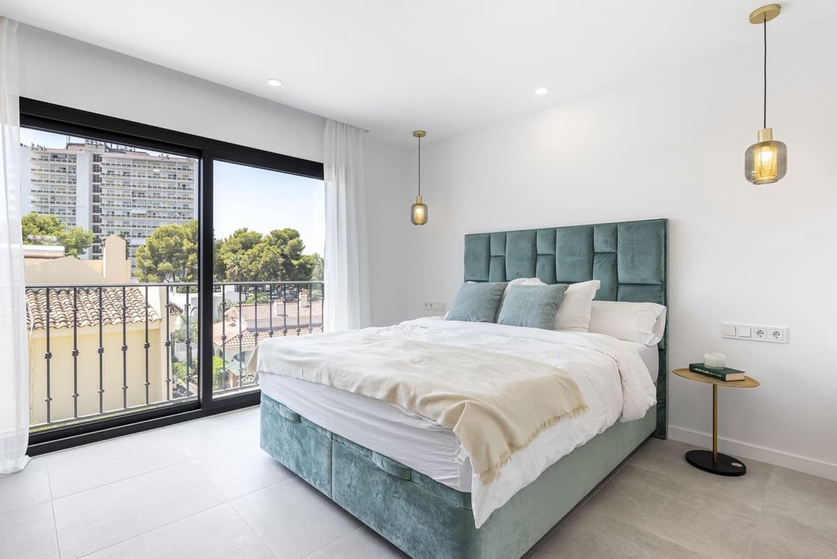 3 soverom Villa til salgs i Marbella med svømmebasseng garasje - € 1 195 000 (Ref: 9276017)