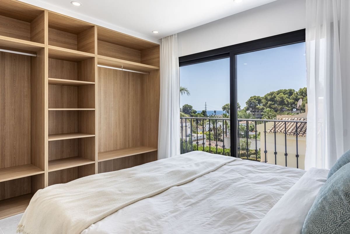 3 soverom Villa til salgs i Marbella med svømmebasseng garasje - € 1 195 000 (Ref: 9276017)