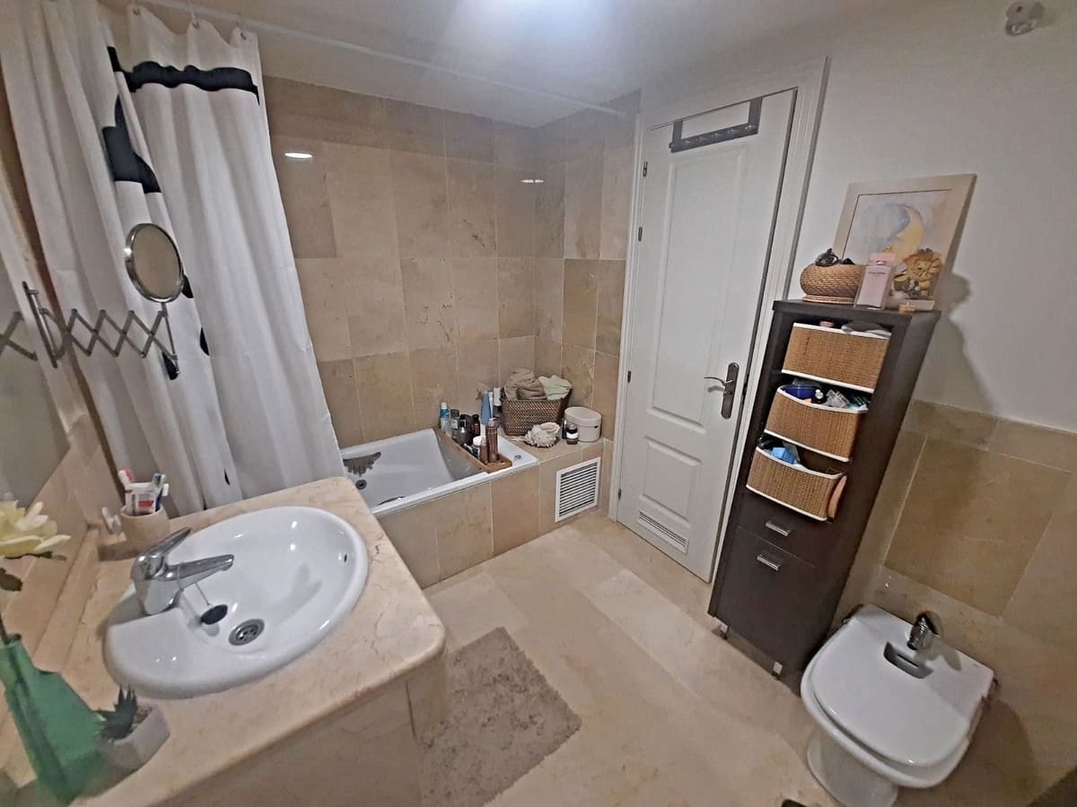 2 soveværelse Penthouse til salg i Benalmadena med swimmingpool garage - € 620.000 (Ref: 9281089)