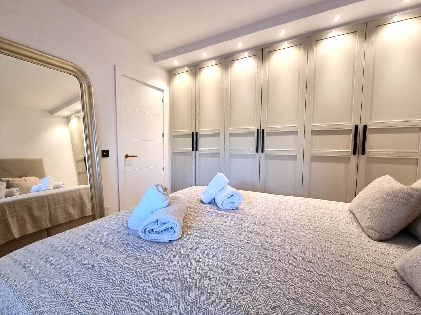 Apartamento de 1 habitación en Miraflores en venta con piscina garaje - 599.000 € (Ref: 9296703)