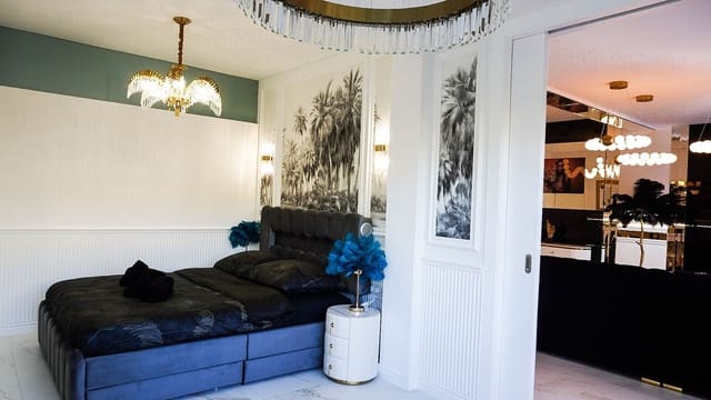 Apartamento de 2 habitaciones en Nueva Andalucia, Marbella en venta con piscina - 590.000 € (Ref: 9300757)