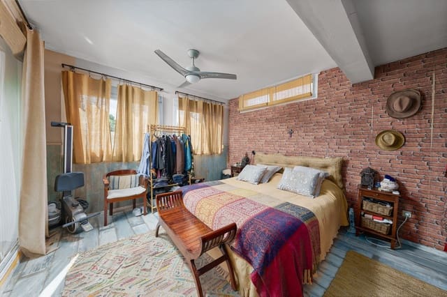 3 Zimmer Doppelhaus zu verkaufen in Marbella mit Pool Garage - 790.000 € (Ref: 9303249)