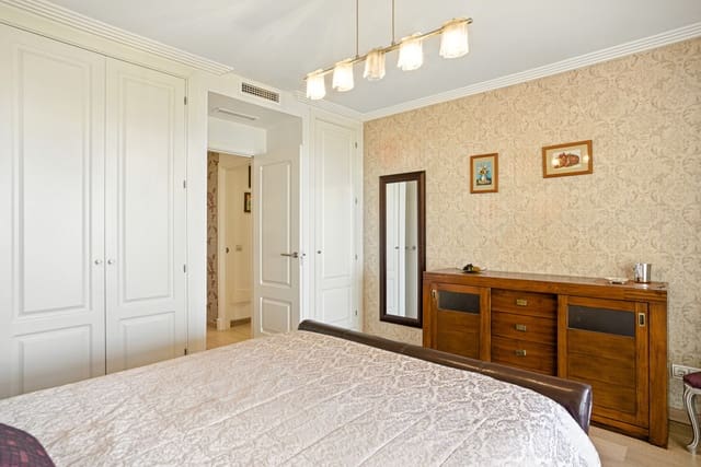 3 sovrum Hus till salu i Benahavís med pool garage - 770 000 € (Ref: 9303251)