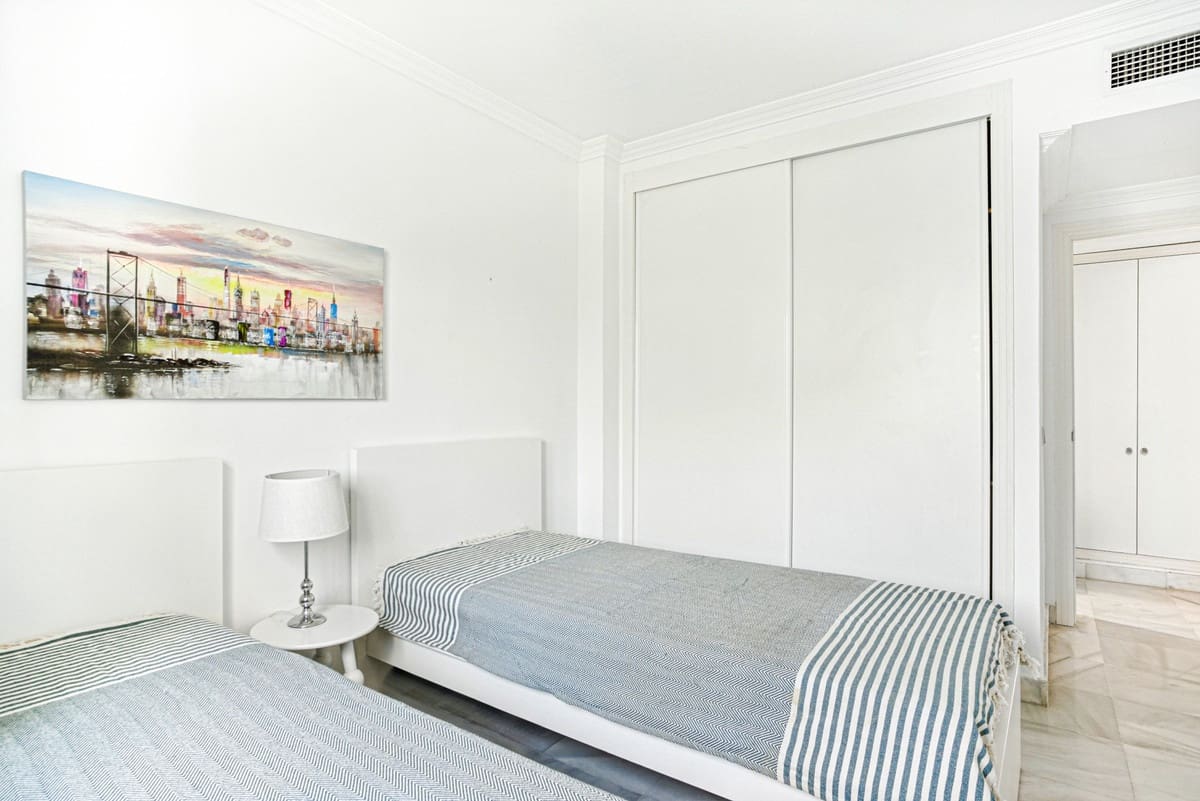 3 camera da letto Attico in vendita in Marbella con piscina garage - 750.000 € (Rif: 9303252)