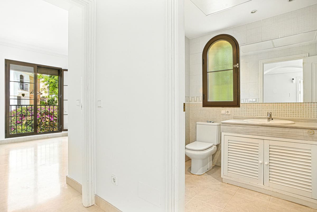 3 soverom Hus til salgs i Los Arqueros med svømmebasseng garasje - € 810 000 (Ref: 9303253)