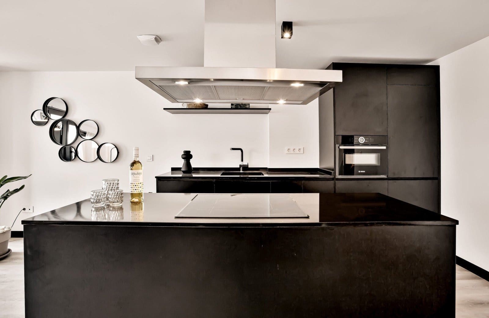 1 bedroom Apartment for sale in Mijas Costa - € 329,000 (Ref: 9303255)