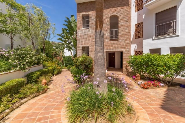 2 slaapkamer Penthouse te koop in Los Arqueros, Benahavís met zwembad garage - € 399.000 (Ref: 9334554)