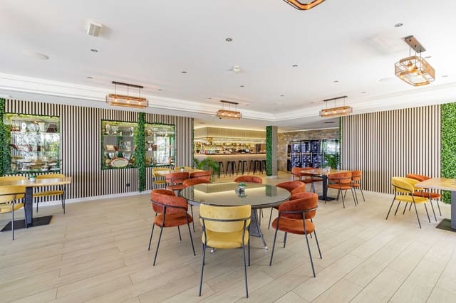 2 slaapkamer Penthouse te koop in Los Arqueros, Benahavís met zwembad garage - € 399.000 (Ref: 9334554)