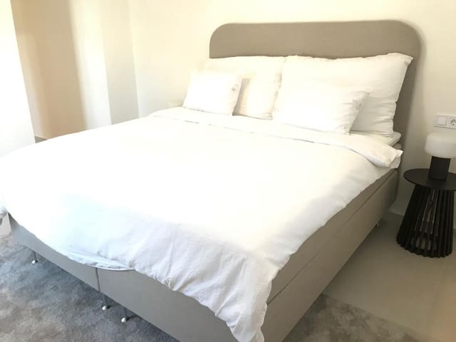4 chambre Appartement à vendre à San Pedro de Alcantara, Marbella avec piscine garage - 699 000 € (Ref: 9337727)