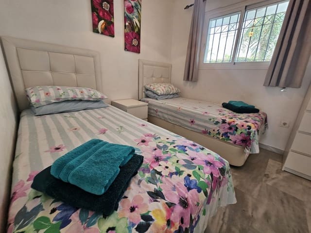 2 soveværelse Lejlighed til salg i Calahonda, Mijas med swimmingpool garage - € 335.000 (Ref: 9340964)