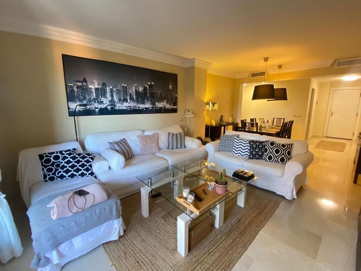 3 makuuhuone Huoneisto myytävänä paikassa Benahavis mukana uima-altaan - 519 000 € (Ref: 9340965)