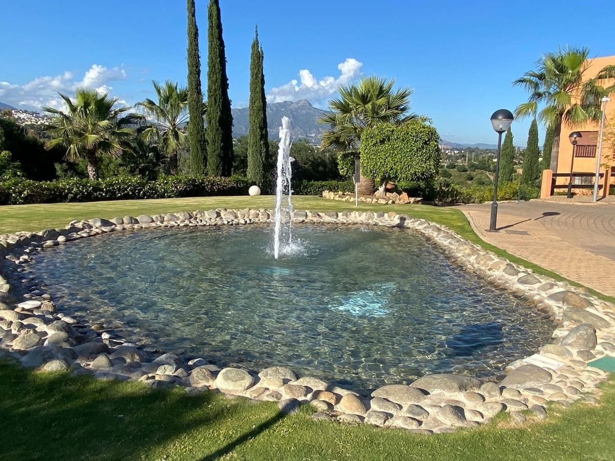 3 makuuhuone Huoneisto myytävänä paikassa Benahavis mukana uima-altaan - 519 000 € (Ref: 9340965)