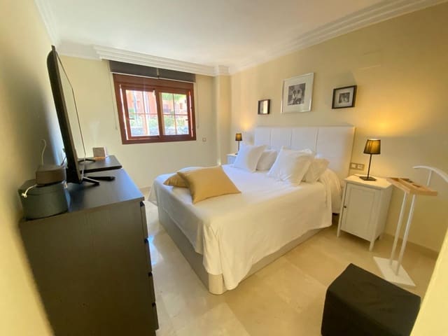 3 chambre Appartement à vendre à Benahavís avec piscine - 519 000 € (Ref: 9340965)