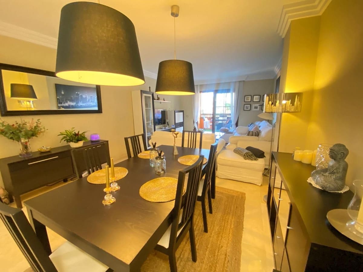 3 chambre Appartement à vendre à Benahavis avec piscine - 519 000 € (Ref: 9340965)
