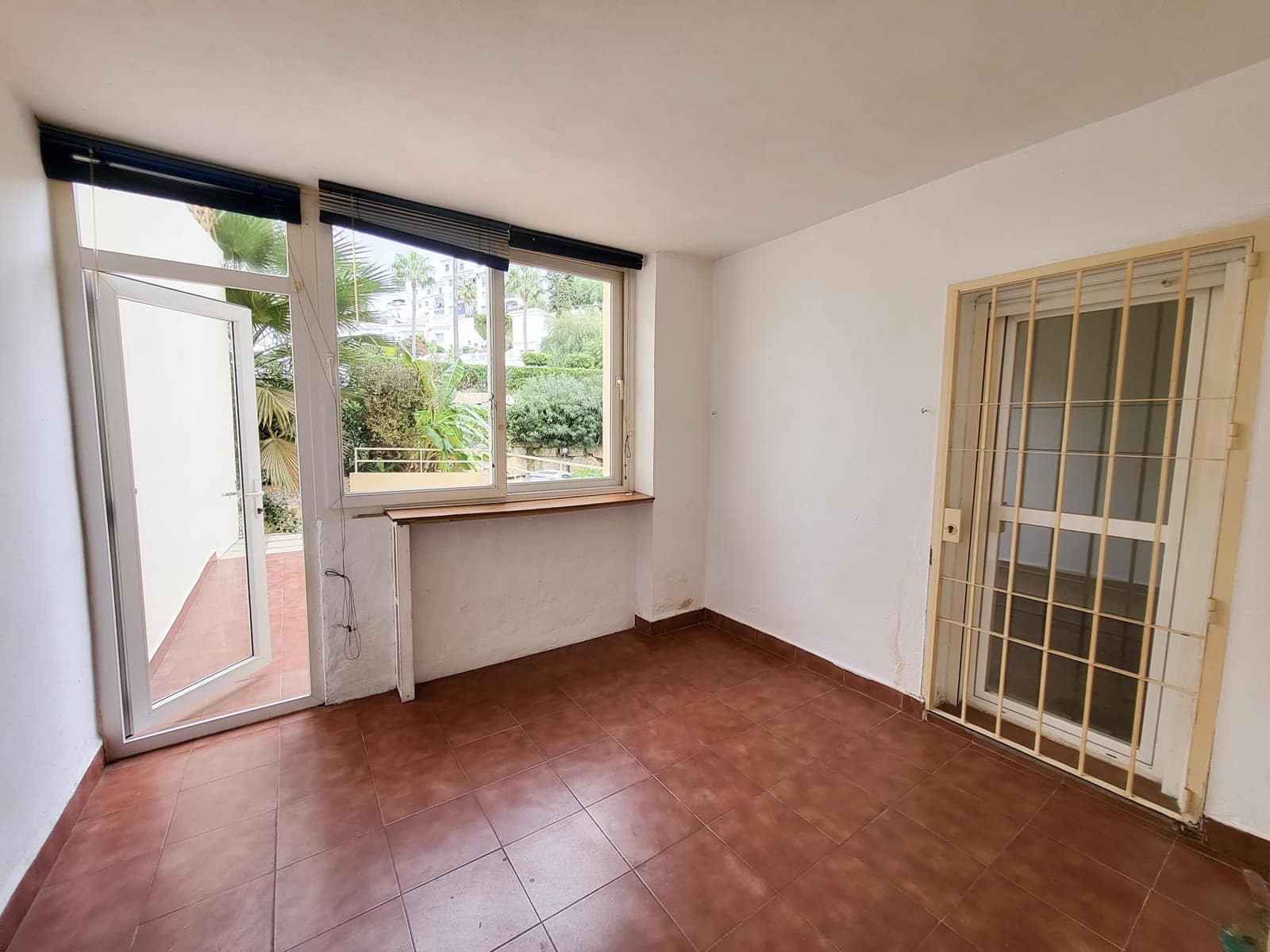 2 chambre Appartement à vendre à Riviera del Sol avec piscine garage - 240 000 € (Ref: 9346881)