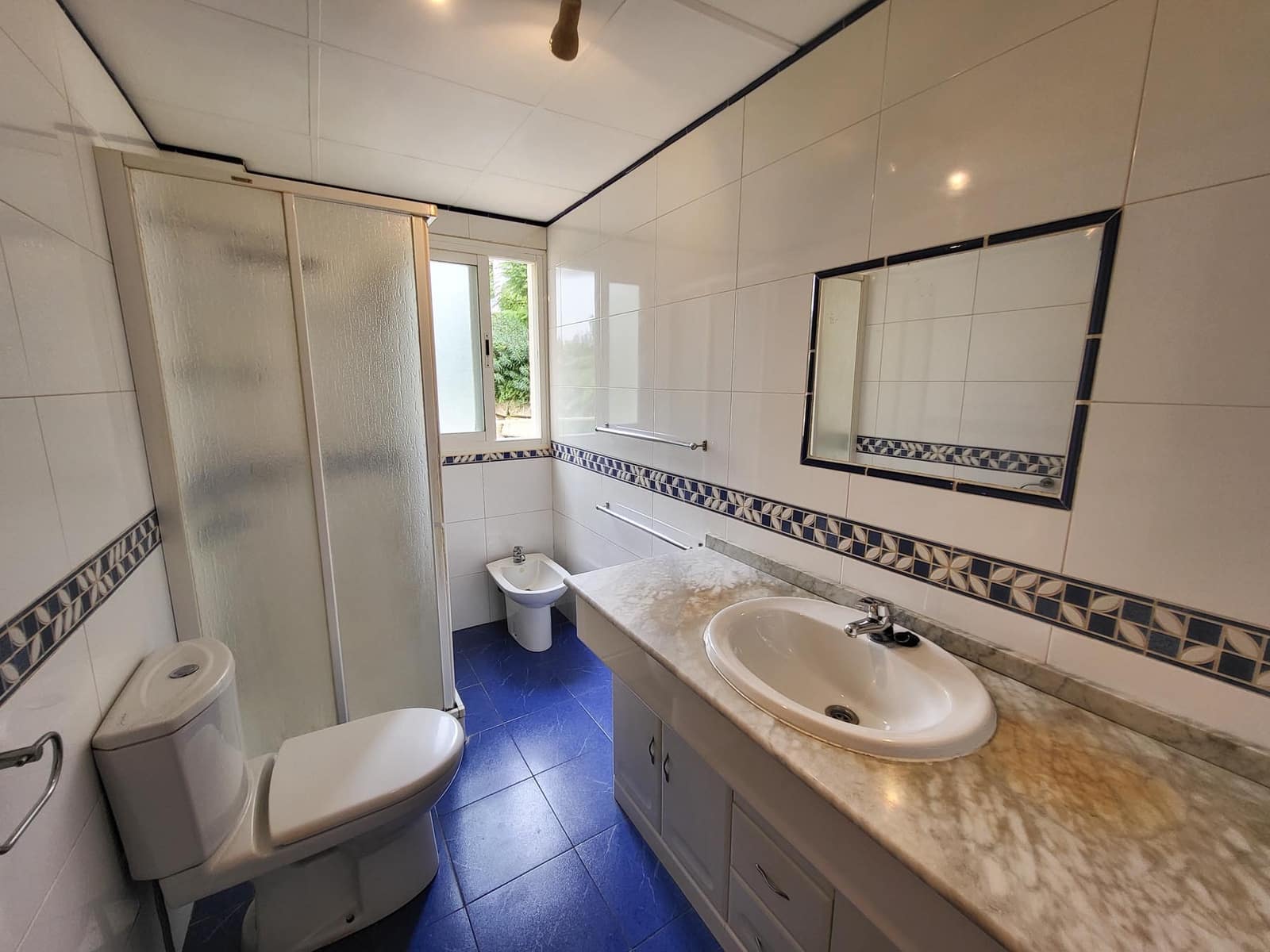 2 chambre Appartement à vendre à Riviera del Sol avec piscine garage - 240 000 € (Ref: 9346881)