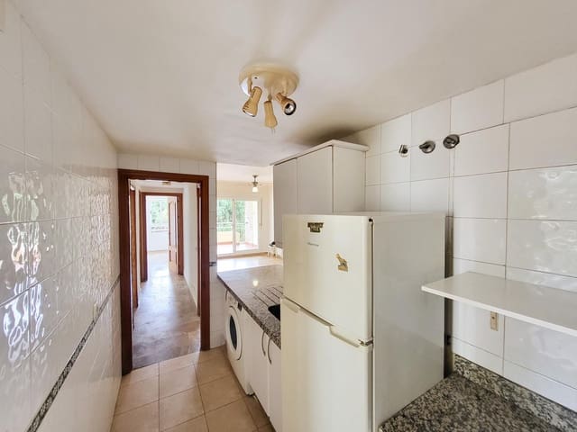2 chambre Appartement à vendre à Riviera del Sol, Mijas avec piscine garage - 240 000 € (Ref: 9346881)