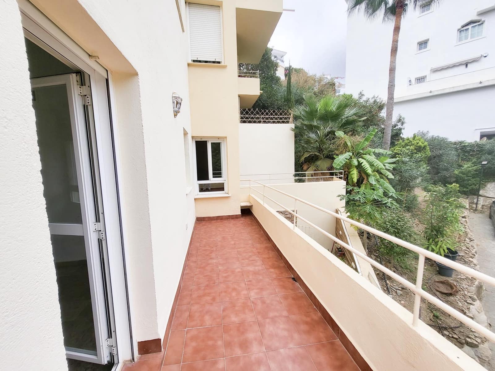 2 chambre Appartement à vendre à Riviera del Sol avec piscine garage - 240 000 € (Ref: 9346881)