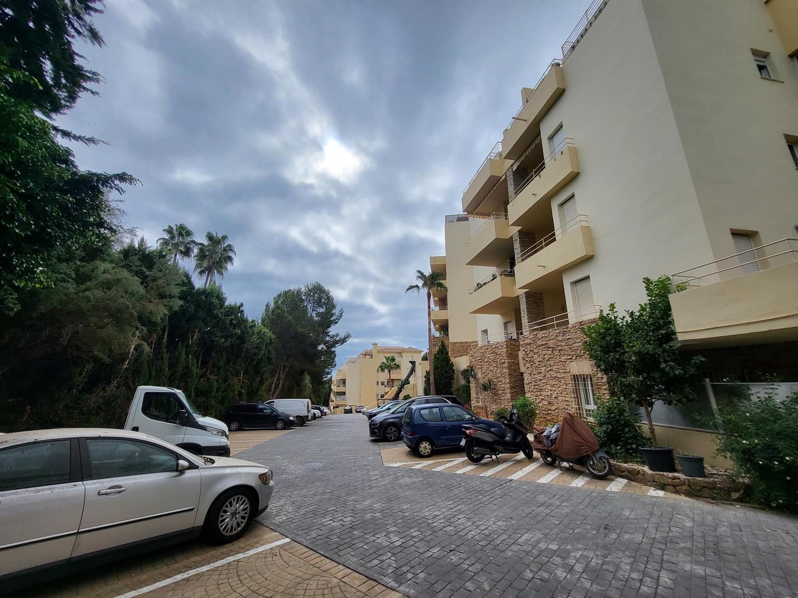 2 chambre Appartement à vendre à Riviera del Sol avec piscine garage - 240 000 € (Ref: 9346881)