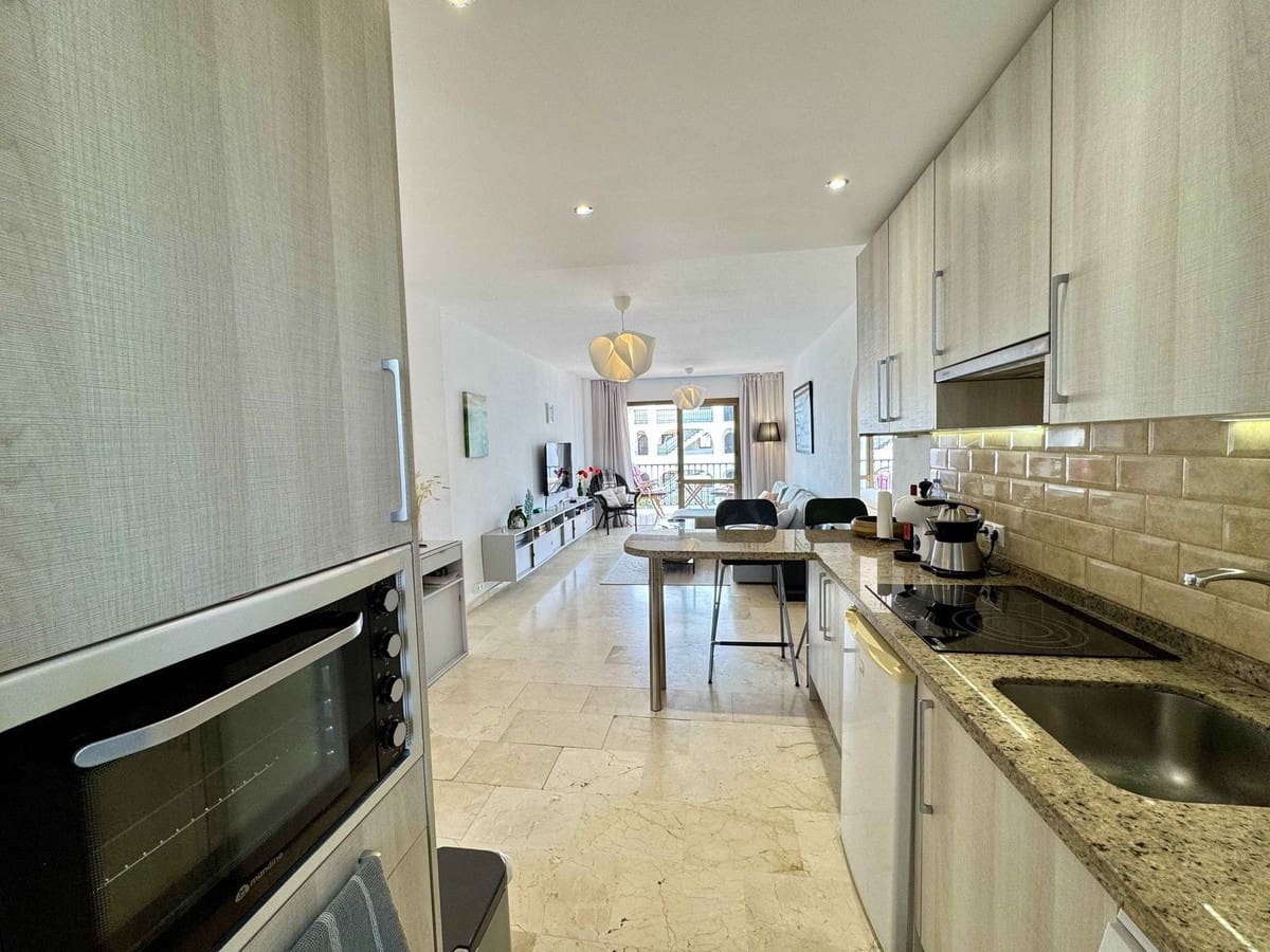 2 Zimmer Apartment zu verkaufen in Riviera del Sol mit Pool - 295.000 € (Ref: 9358898)