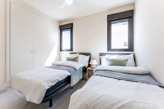 3 Zimmer Apartment zu verkaufen in La Cala de Mijas, Mijas mit Pool Garage - 725.000 € (Ref: 9361969)