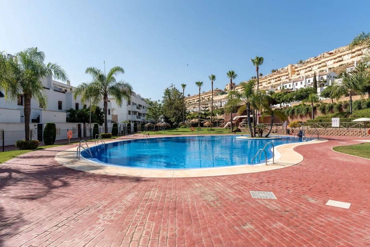 3 quarto Apartamento para venda em La Cala de Mijas com piscina garagem - 575 000 € (Ref: 9366984)