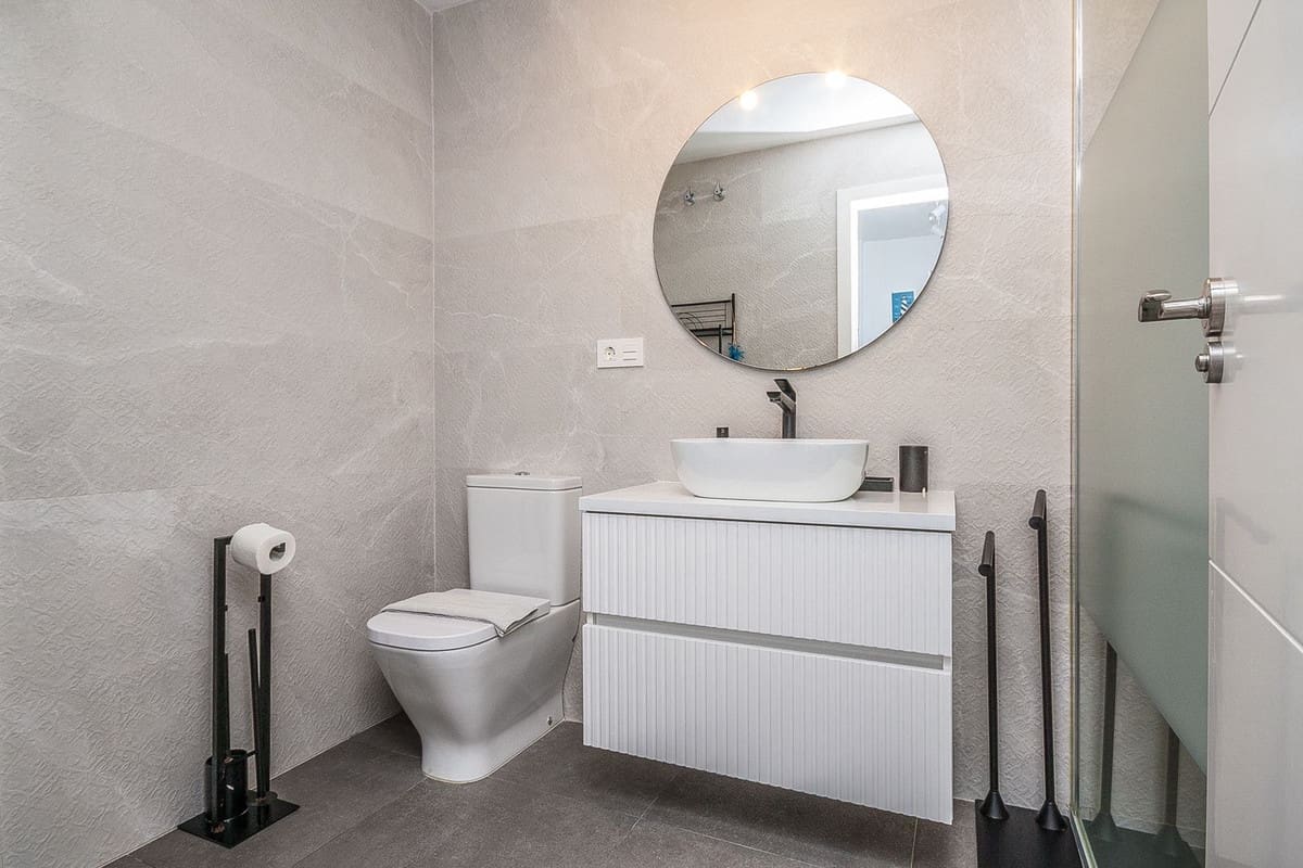 Studio til salgs i Marbella med svømmebasseng - € 279 000 (Ref: 9371761)