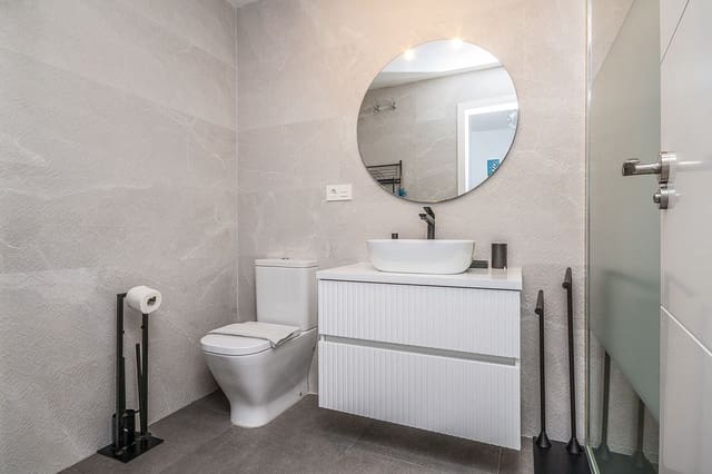 Studio te koop in Marbella met zwembad - € 279.000 (Ref: 9371761)