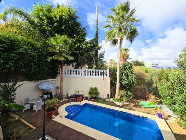 4 Zimmer Villa zu verkaufen in Riviera del Sol, Mijas mit Pool Garage - 795.000 € (Ref: 9374987)