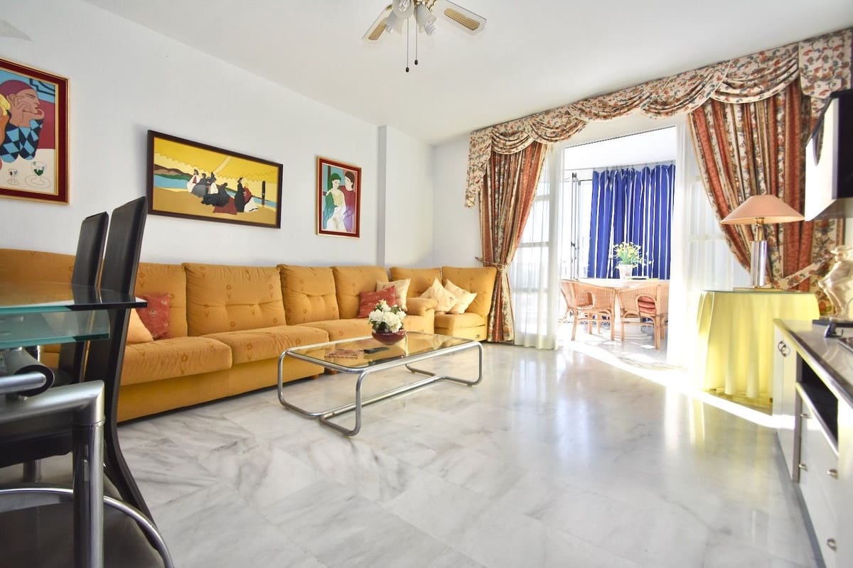 3 sypialnia Apartament na sprzedaż w Fuengirola z basenem - 625 000 € (Ref: 9378752)