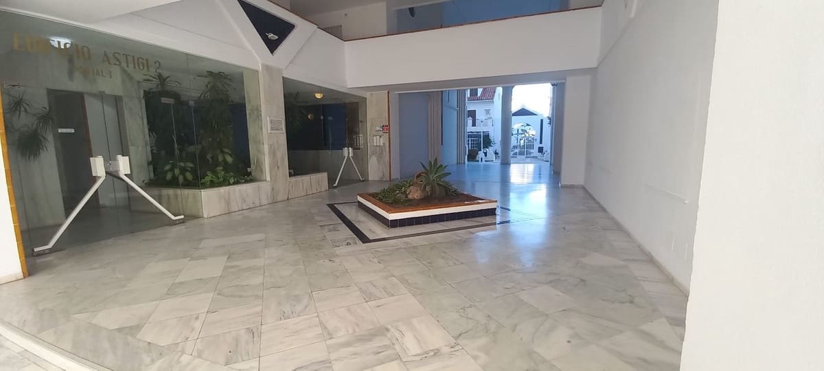 3 sypialnia Apartament na sprzedaż w Fuengirola z basenem - 625 000 € (Ref: 9378752)
