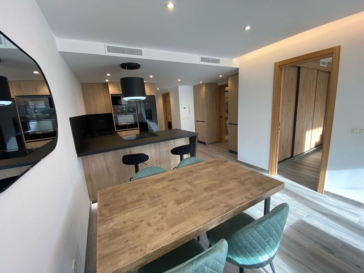 3 chambre Appartement à vendre à Estepona avec piscine - 408 300 € (Ref: 9378755)