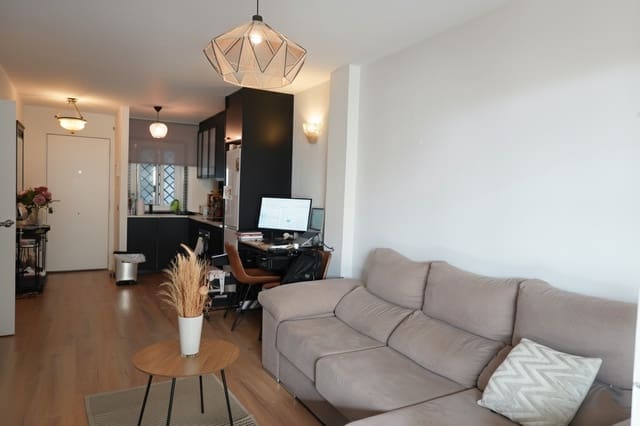 2 Zimmer Apartment zu verkaufen in Marbella mit Pool - 380.000 € (Ref: 9382374)