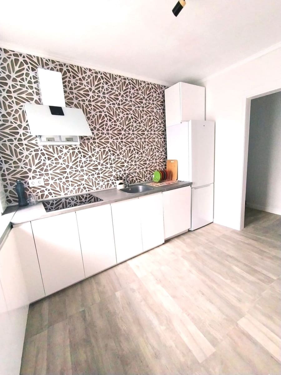 5 sypialnia Dom na sprzedaż w San Pedro de Alcantara - 499 000 € (Ref: 9382377)