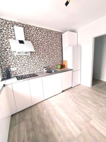 5 sypialnia Dom na sprzedaż w San Pedro de Alcantara, Marbella - 499 000 € (Ref: 9382377)