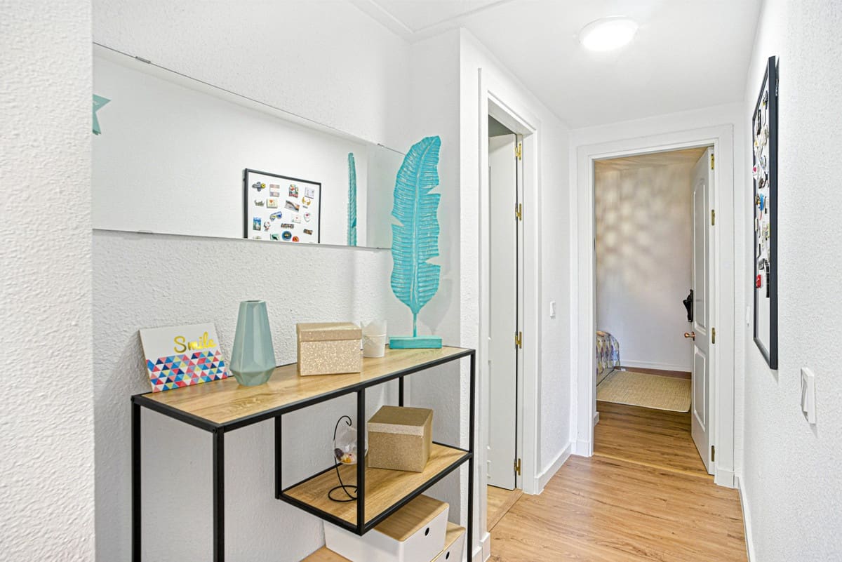 Apartamento de 2 habitaciones en Marbella en venta con piscina garaje - 359.000 € (Ref: 9385159)