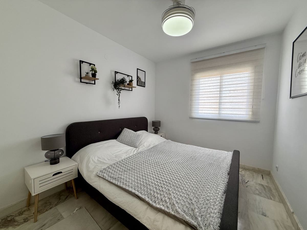 Apartamento de 2 habitaciones en La Cala de Mijas en venta con piscina garaje - 380.000 € (Ref: 9402489)