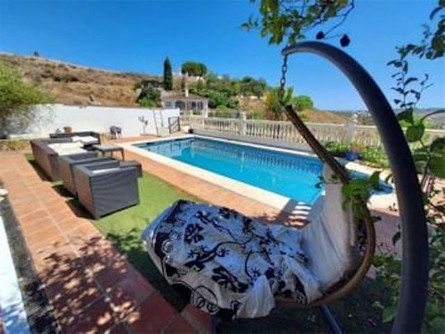 5 quarto Moradia para venda em Mijas Costa, Mijas com piscina garagem - 525 000 € (Ref: 9402490)