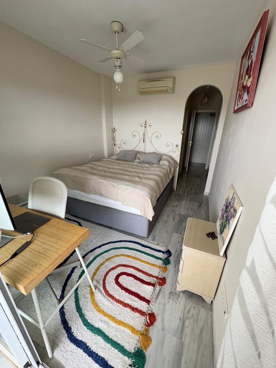 2 Zimmer Apartment zu verkaufen in Calahonda mit Pool Garage - 350.000 € (Ref: 9402491)