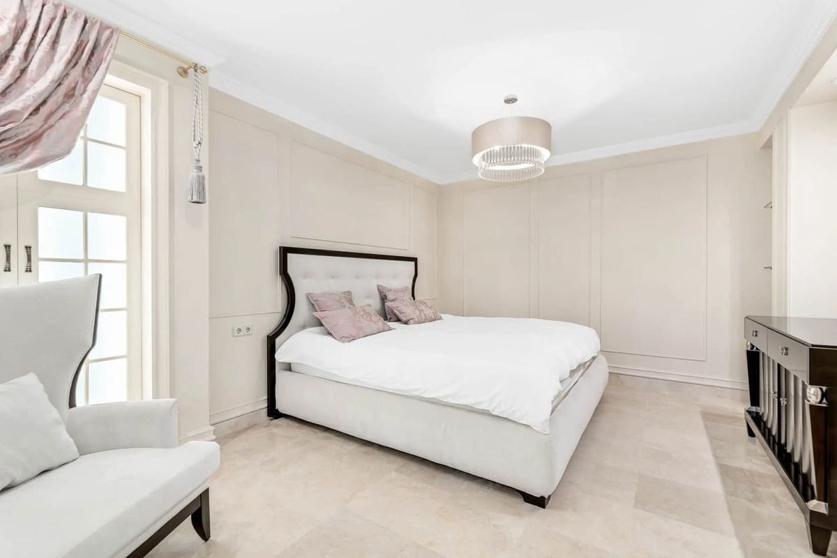 5 slaapkamer Villa te koop in Benahavis met zwembad garage - € 1.595.000 (Ref: 9402500)