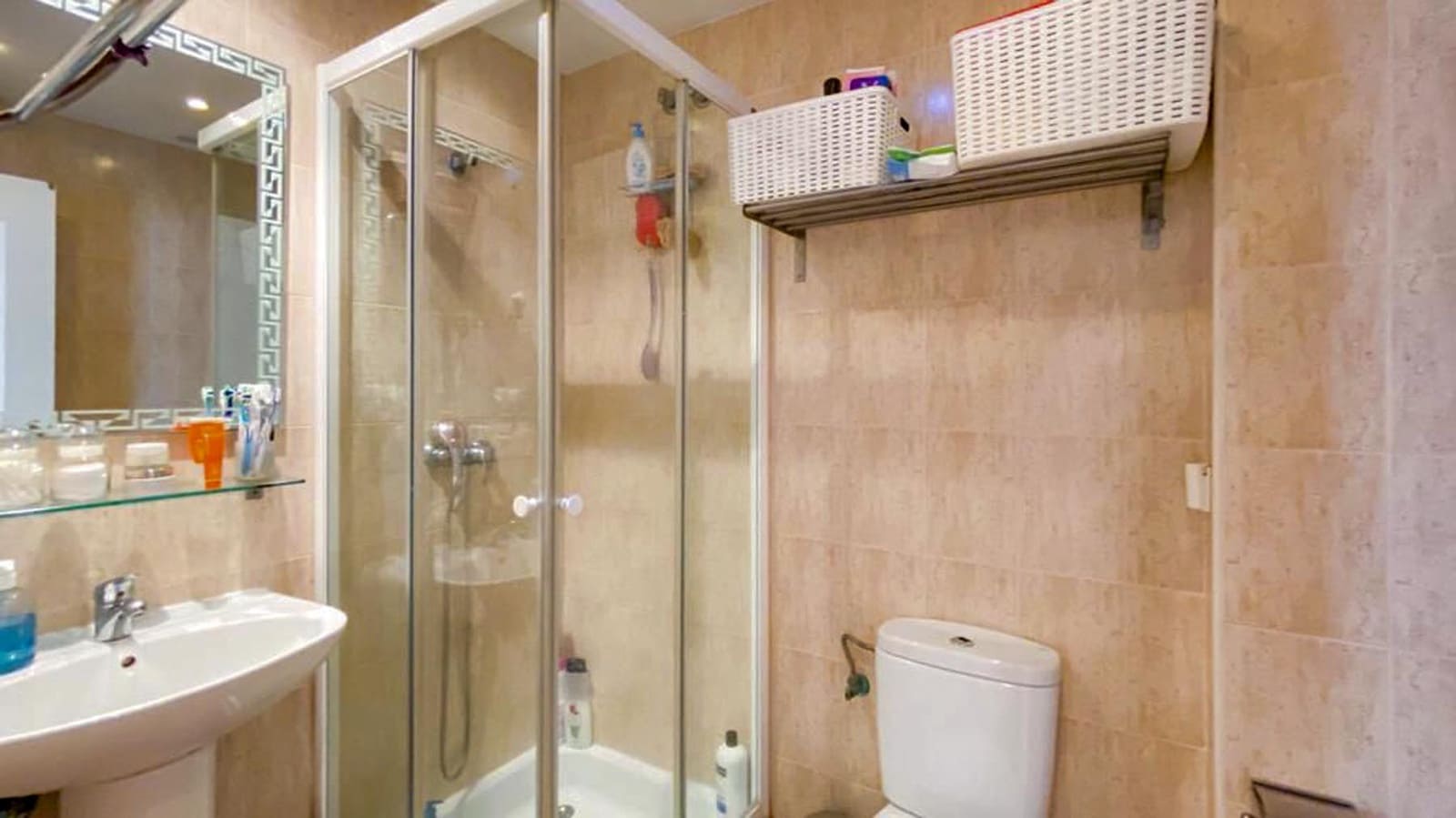 2 soverom Leilighet til salgs i Calahonda med svømmebasseng garasje - € 256 000 (Ref: 9406269)