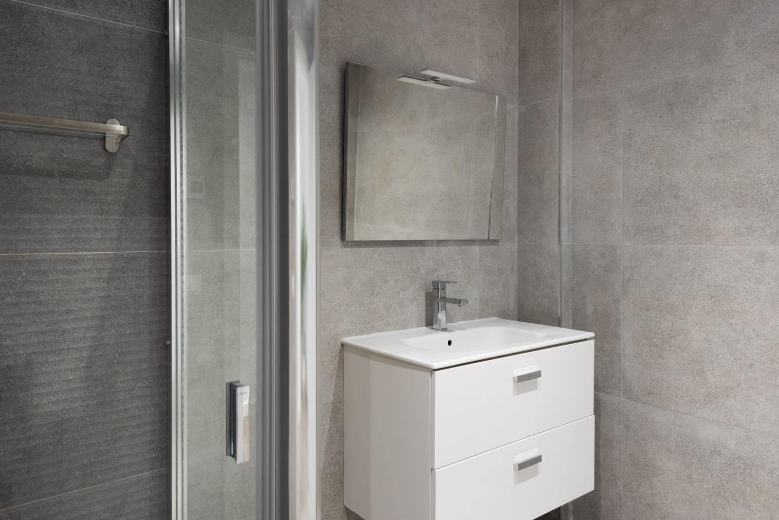 Apartamento de 3 habitaciones en Marbella en venta con piscina garaje - 598.000 € (Ref: 9413653)