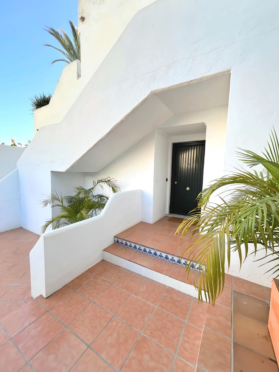 3 soverom Leilighet til salgs i Marbella med svømmebasseng - € 849 000 (Ref: 9413654)